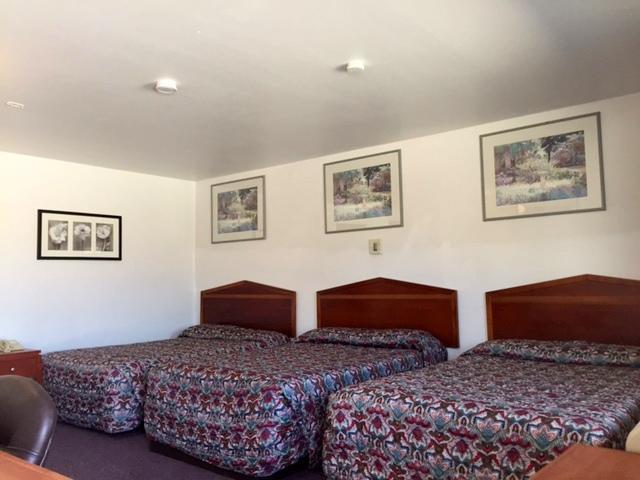 Maple Inn And Suites Los Banos Exterior foto